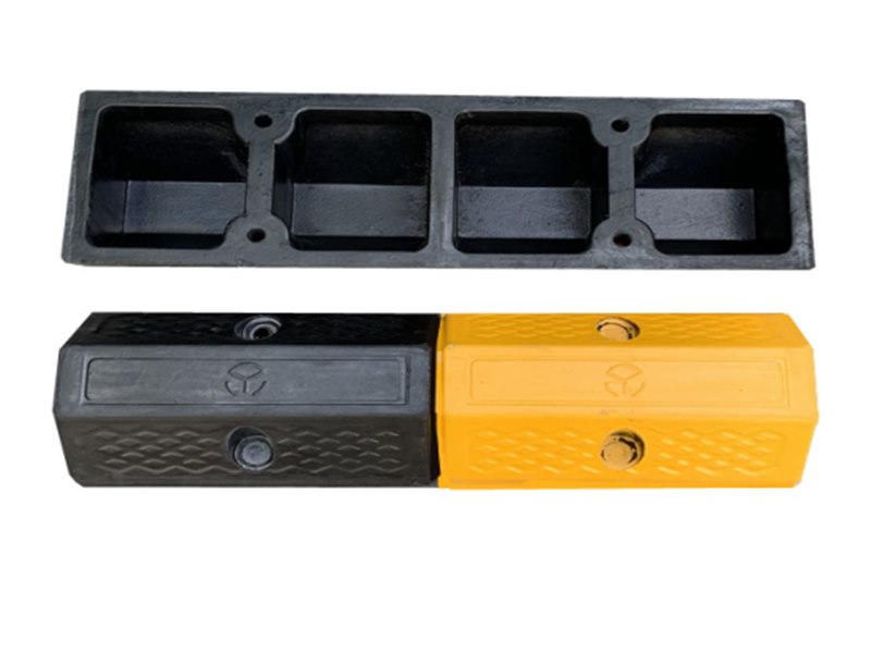 Rubber Wheel Stop 500×150×100 (4-hole) - WS-500-4H